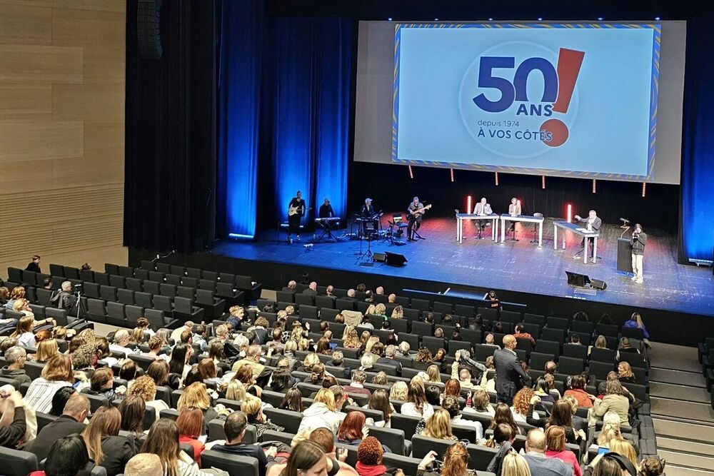 Le 4 octobre 2024, à l’occasion des 50 ans de leur création, les Gréta-CFA de Lorraine réunissent les 700 salariés des structures du territoire au centre des congrès de Metz (Moselle).